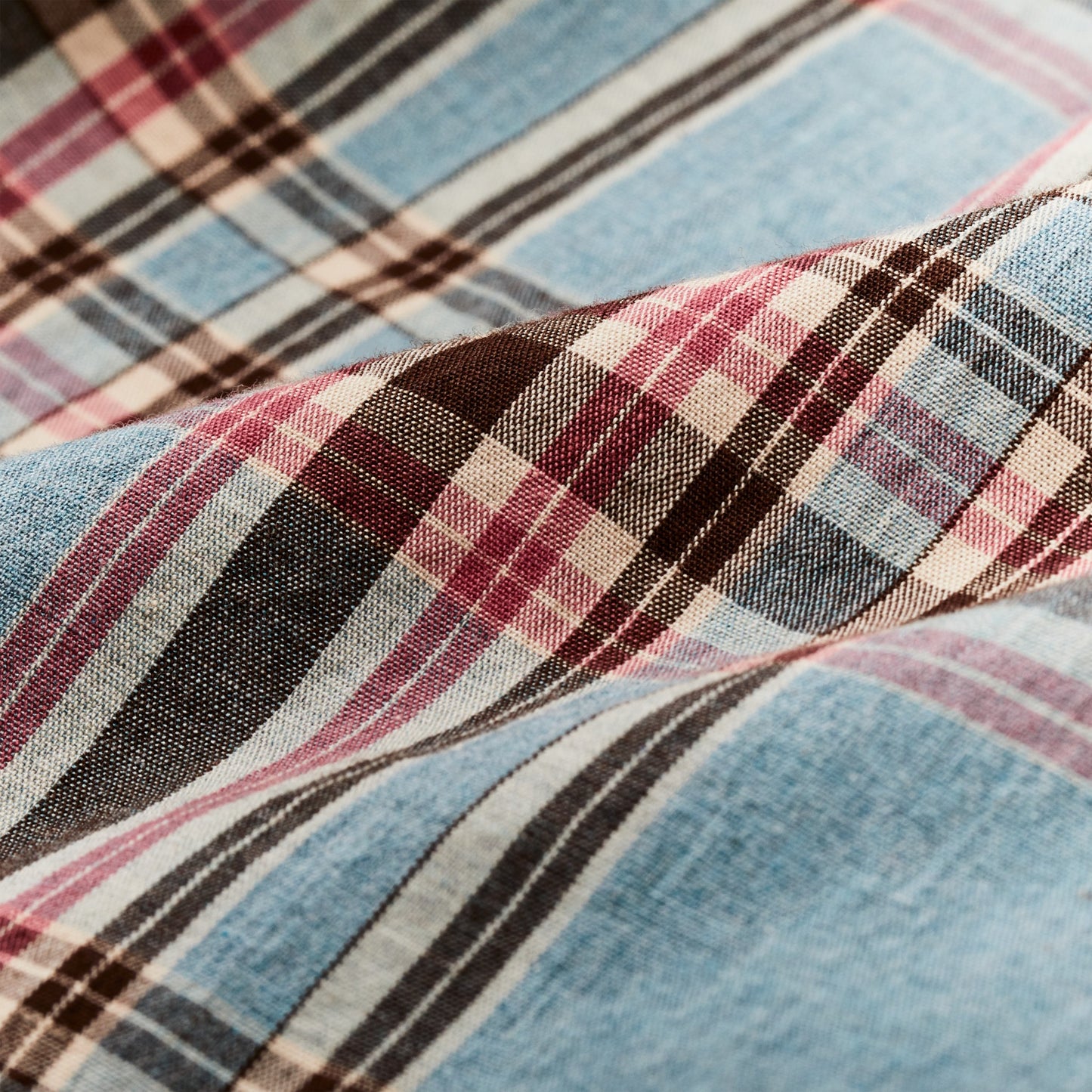Filson Men Men's Washed Feather Cloth Shirt | FIlson
– Filson